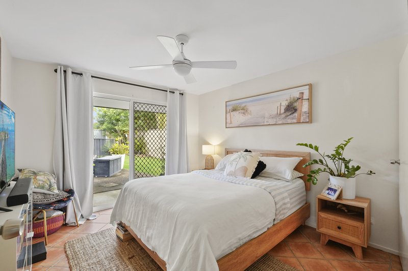 Photo - 1/118 Cottesloe Drive, Robina QLD 4226 - Image 6