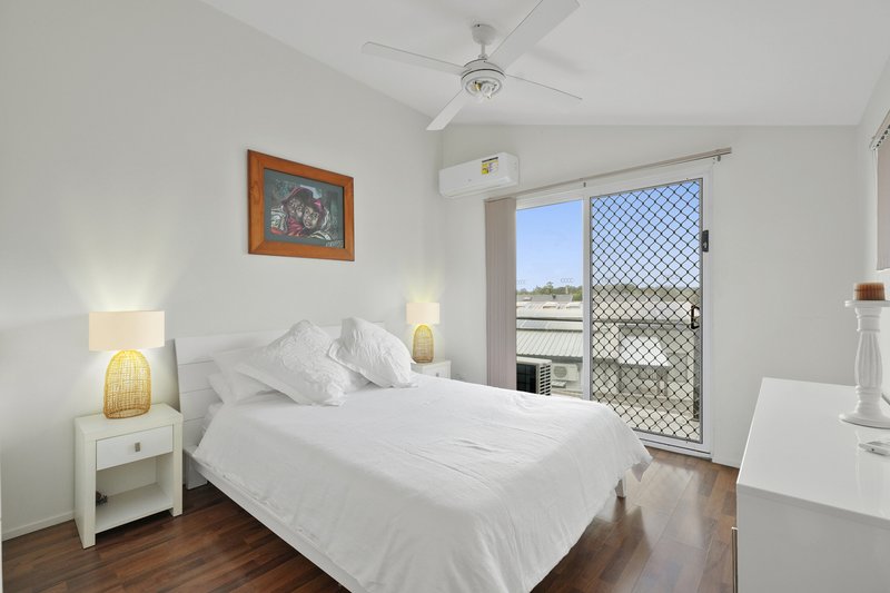 Photo - 1/118 Cottesloe Drive, Robina QLD 4226 - Image 9