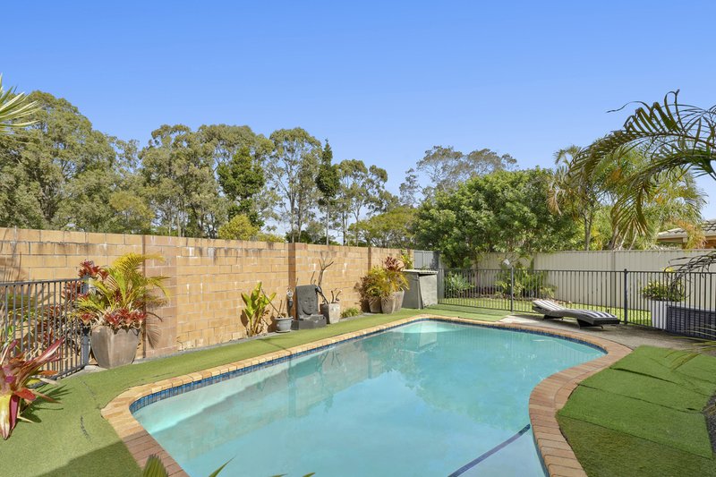 Photo - 1/118 Cottesloe Drive, Robina QLD 4226 - Image 12