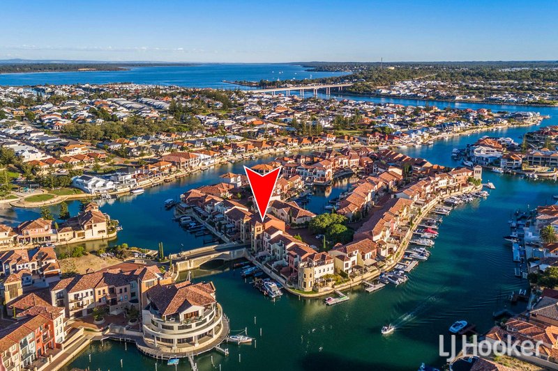 Photo - 11/18 Port Quays , Wannanup WA 6210 - Image 7
