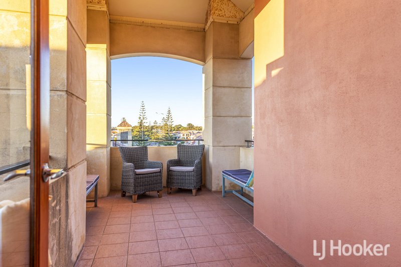 Photo - 11/18 Port Quays , Wannanup WA 6210 - Image 23