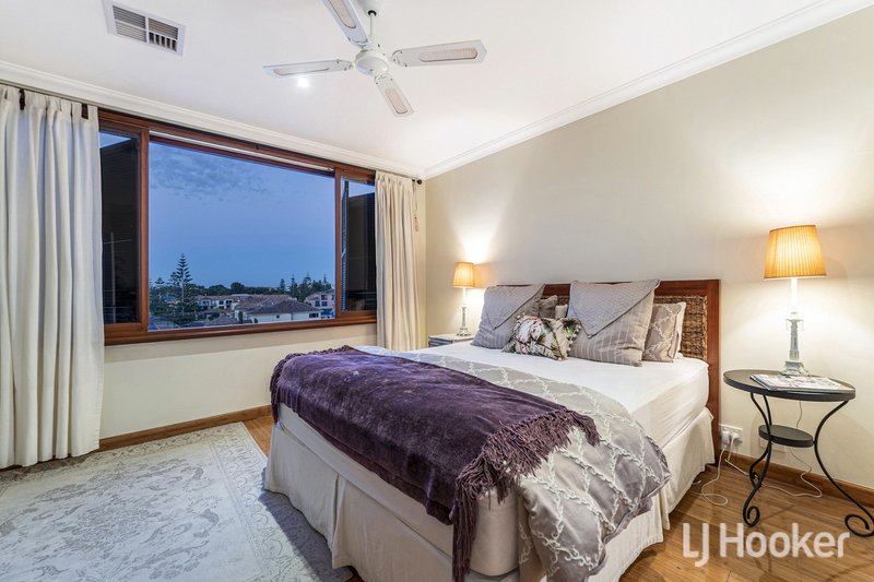 Photo - 11/18 Port Quays , Wannanup WA 6210 - Image 24