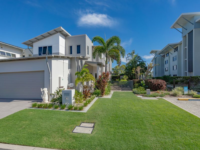 Photo - 111/8 Spinnaker Drive, Sandstone Point QLD 4511 - Image 1
