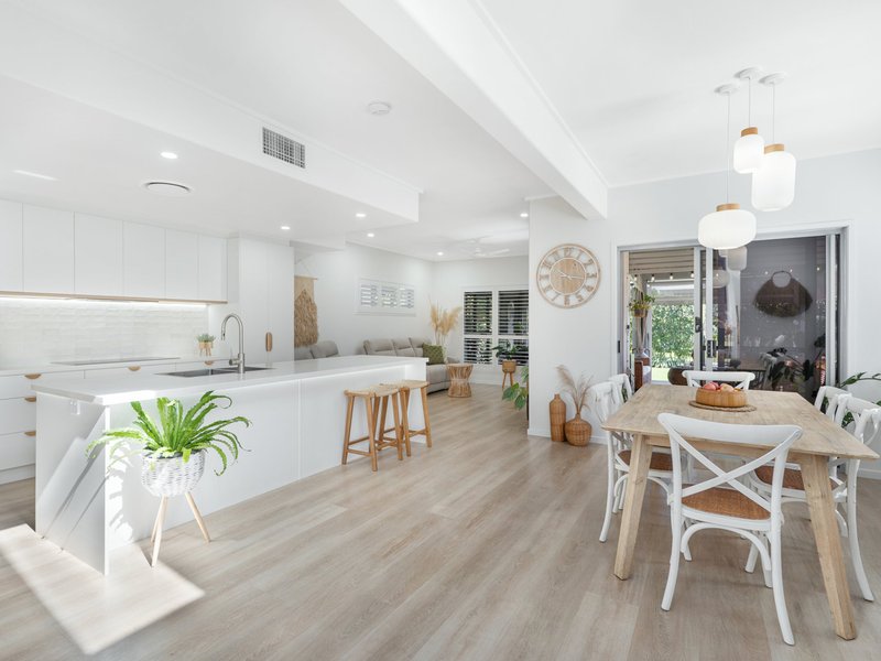 Photo - 111/8 Spinnaker Drive, Sandstone Point QLD 4511 - Image 7