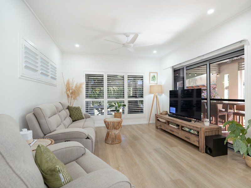 Photo - 111/8 Spinnaker Drive, Sandstone Point QLD 4511 - Image 8