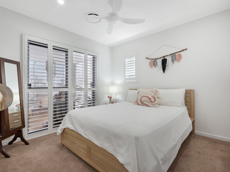 Photo - 111/8 Spinnaker Drive, Sandstone Point QLD 4511 - Image 21