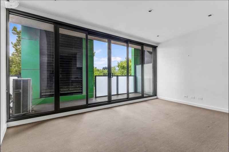 Photo - 111/839 Dandenong Road, Malvern East VIC 3145 - Image 5
