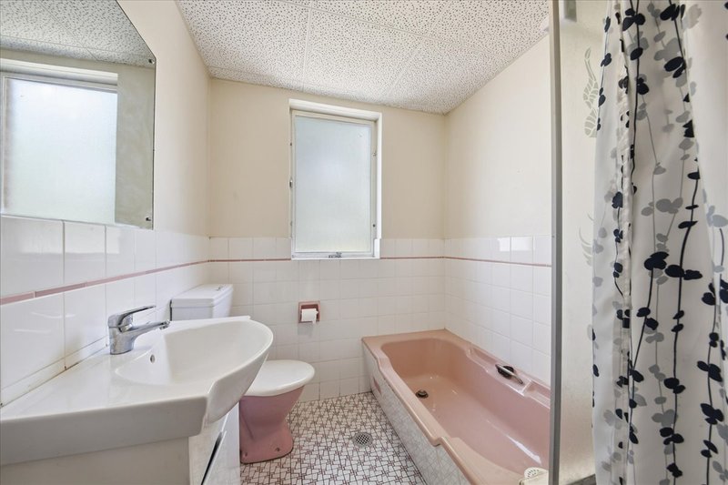 Photo - 1/119-121 Castlereagh Street, Liverpool NSW 2170 - Image 5