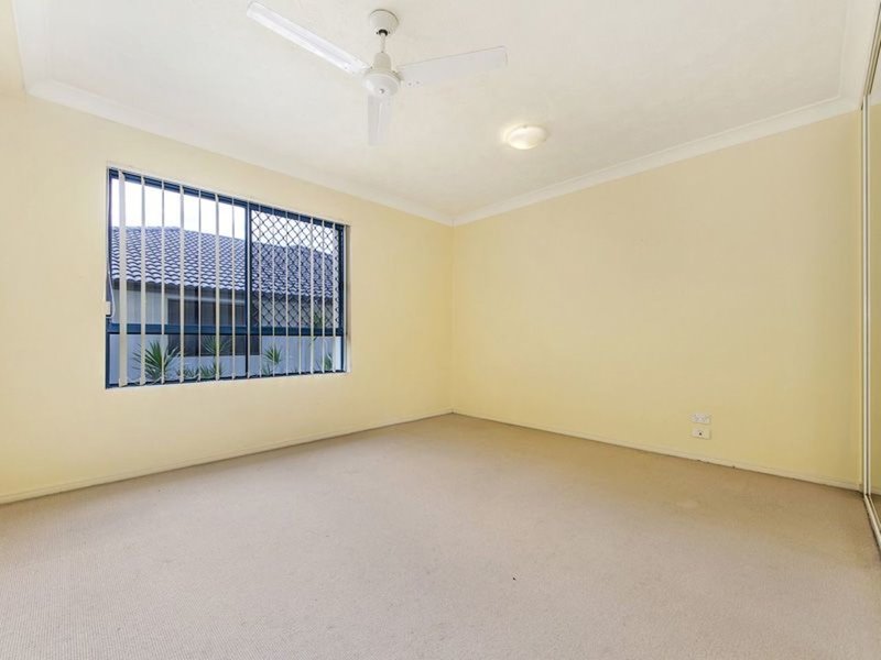 Photo - 11/19 George St East , Burleigh Heads QLD 4220 - Image 7