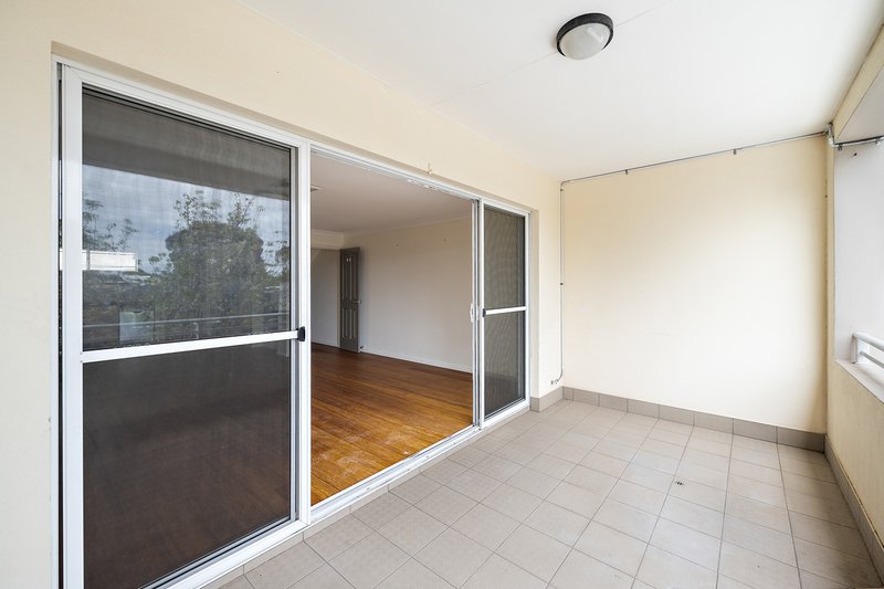 Photo - 11/190 Scarborough Beach Road, Mount Hawthorn WA 6016 - Image 13