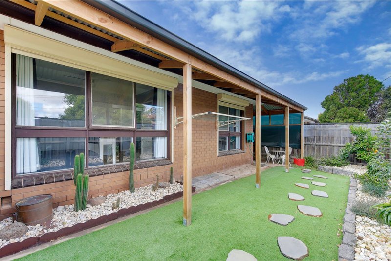 Photo - 1/11A Edgar Street, Werribee VIC 3030 - Image 7
