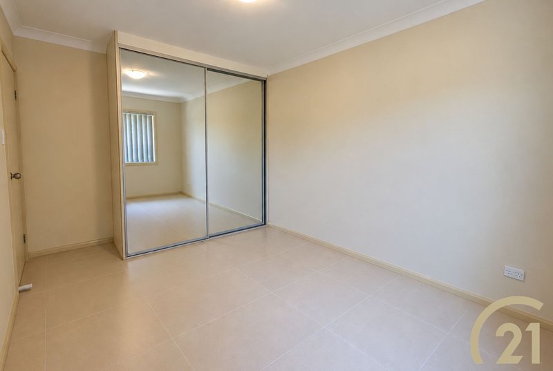 Photo - 111A Quarry Road, Bossley Park NSW 2176 - Image 4