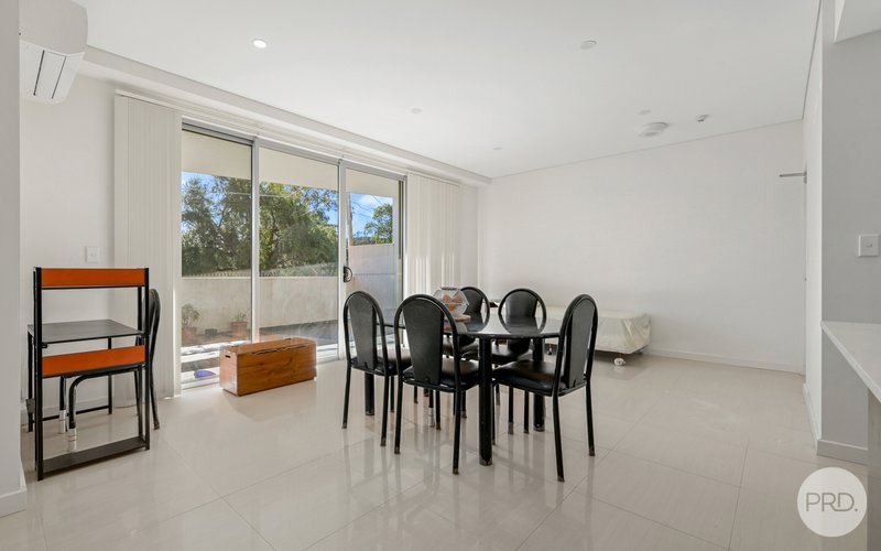 Photo - 1/12-14 Hope Street, Penrith NSW 2750 - Image 5