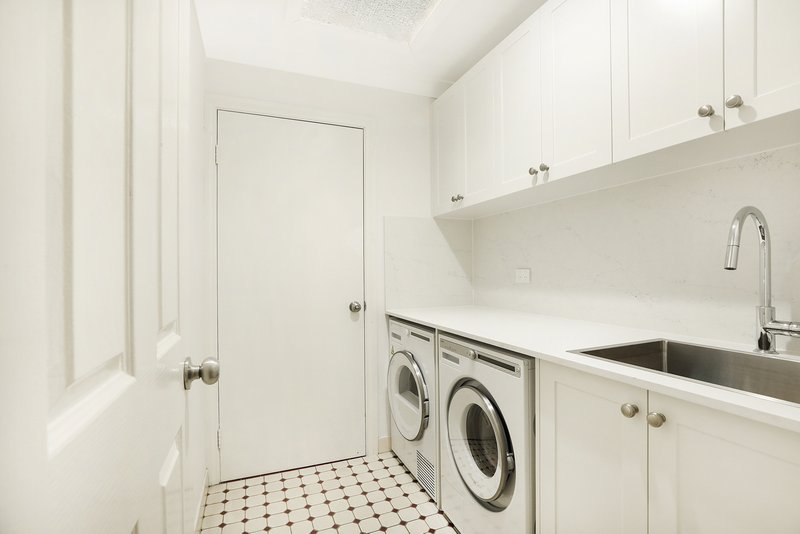 Photo - 11/2-4 Carrington Street, Bowral NSW 2576 - Image 2