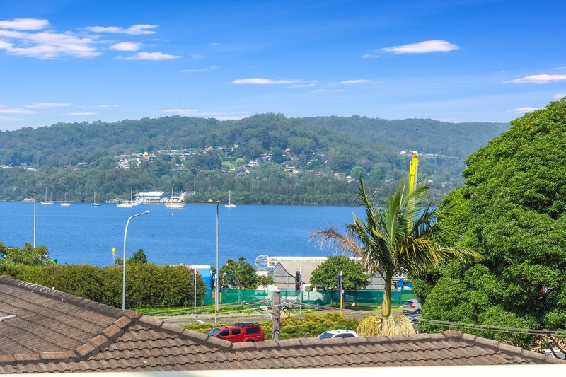 Photo - 11/2-4 Mulkarra Avenue, Gosford NSW 2250 - Image 10