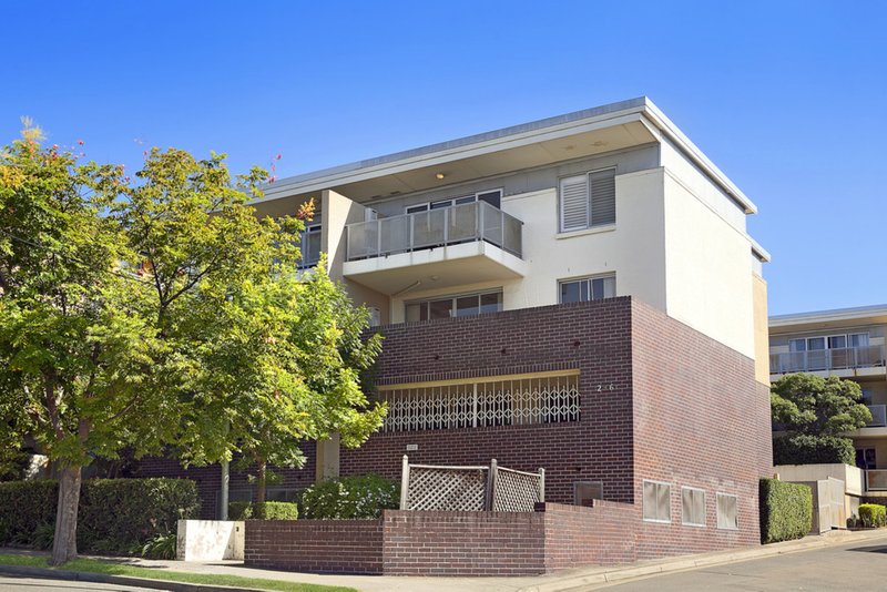 Photo - 11/2-6 Schwebel Street, Marrickville NSW 2204 - Image 5