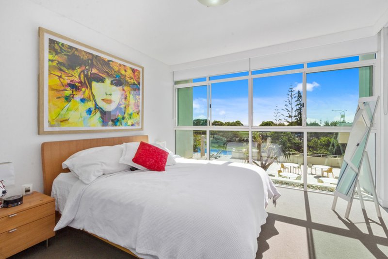 Photo - 11/2-8 Creek Street, Coolangatta QLD 4225 - Image 7