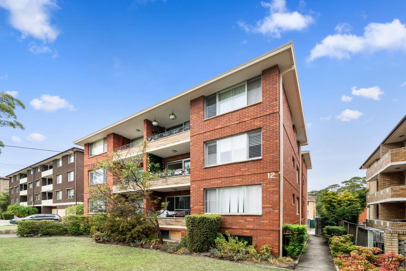 Photo - 1/12 Adelaide Street, West Ryde NSW 2114 - Image 4