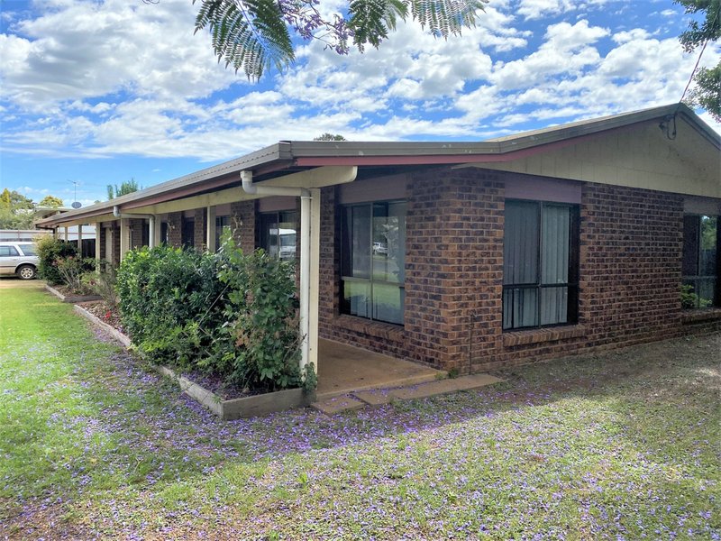 Photo - 112 Alford Street, Kingaroy QLD 4610 - Image 2