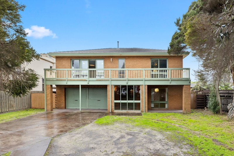 Photo - 112 Beach Road, Parkdale VIC 3195 - Image 6