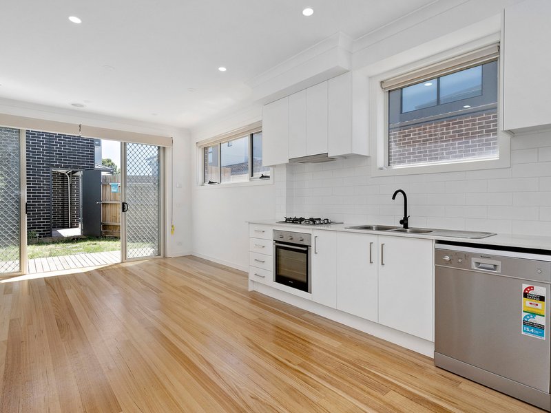 Photo - 1/12 Beaumont Parade, West Footscray VIC 3012 - Image 2