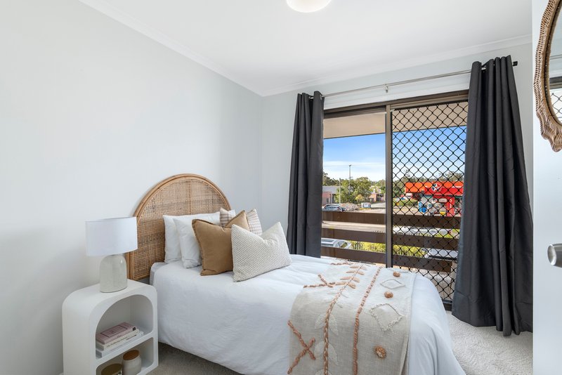 Photo - 11/2 Bishop Street, Eagleby QLD 4207 - Image 9