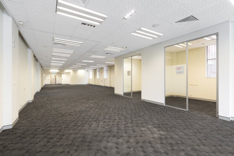 Photo - 112 Brisbane Street, Ipswich QLD 4305 - Image 3