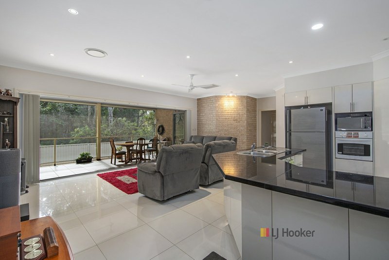 Photo - 112 Budgewoi Road, Noraville NSW 2263 - Image 5