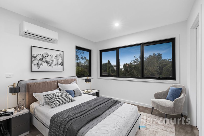 Photo - 1/12 Bungalook Road, Bayswater North VIC 3153 - Image 5