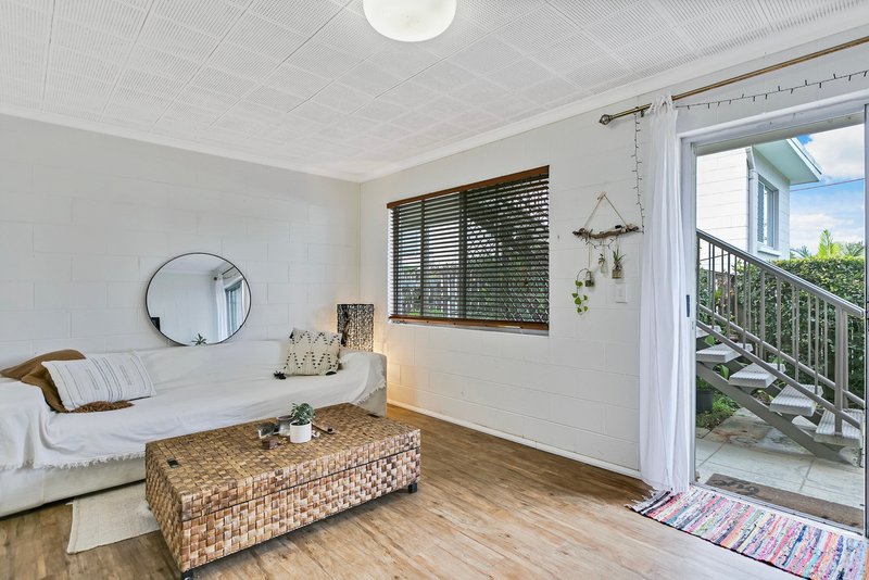 Photo - 1/12 Camfield Street, Alexandra Headland QLD 4572 - Image 5