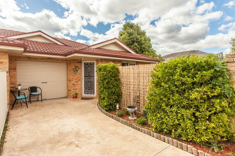 Photo - 1/12 Chidgey Street, Cessnock NSW 2325 - Image 9