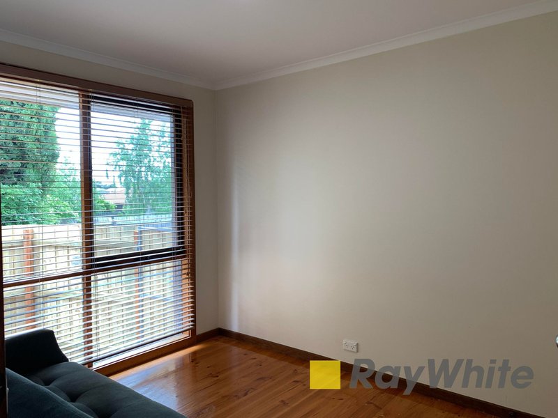 Photo - 1/12 Clydebank Avenue, Endeavour Hills VIC 3802 - Image 8