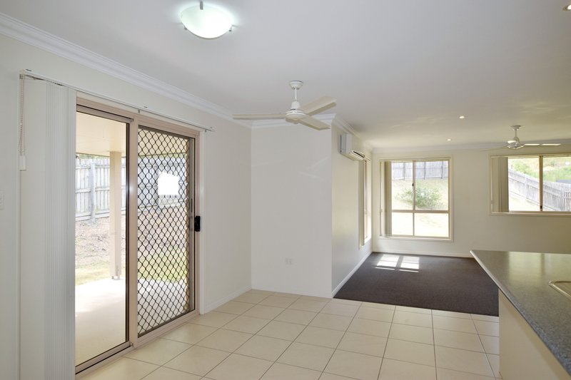 Photo - 112 Dixon Drive, Telina QLD 4680 - Image 2