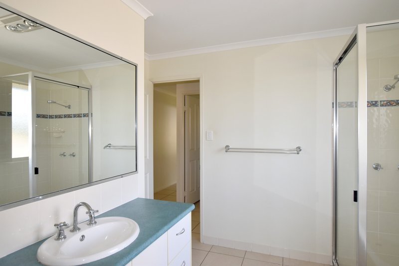 Photo - 112 Dixon Drive, Telina QLD 4680 - Image 7