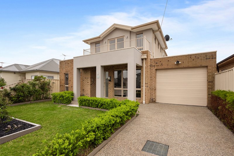 Photo - 1/12 Dromana Street, Glenroy VIC 3046 - Image 2