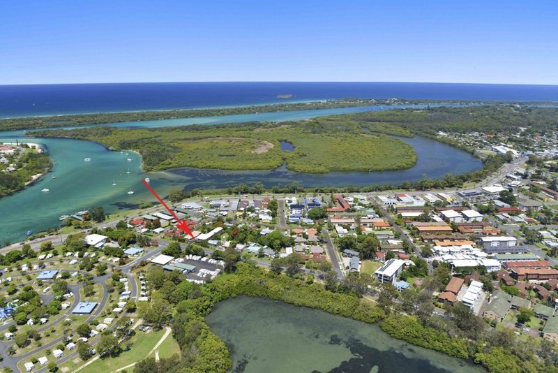 Photo - 1/12 Dry Dock Road, Tweed Heads South NSW 2486 - Image 6