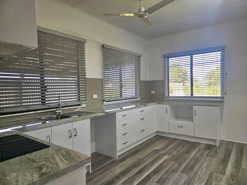 Photo - 112 Drysdale Street, Brandon QLD 4808 - Image 10