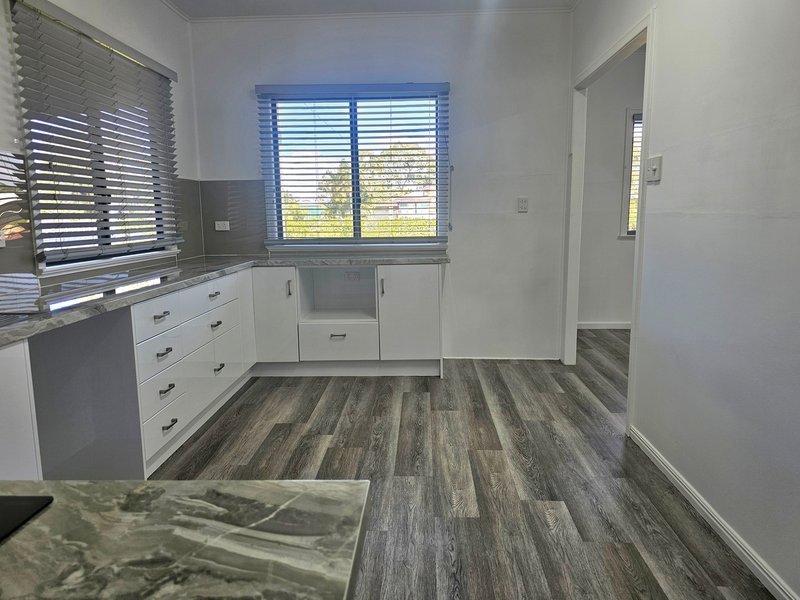 Photo - 112 Drysdale Street, Brandon QLD 4808 - Image 12