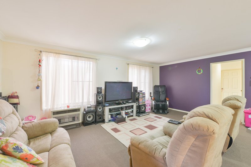 Photo - 112 Edward Street, Tamworth NSW 2340 - Image 3