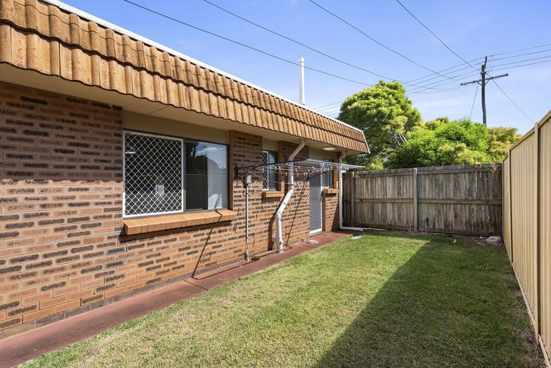 Photo - 1/12 Ellis Street, Wilsonton QLD 4350 - Image 8