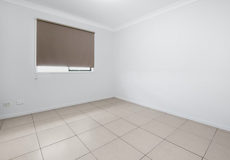 Photo - 112 Ewing Road, Woodridge QLD 4114 - Image 10