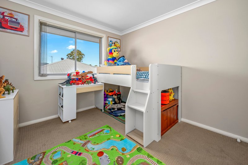 Photo - 1/12 Fairview Place, Cessnock NSW 2325 - Image 10