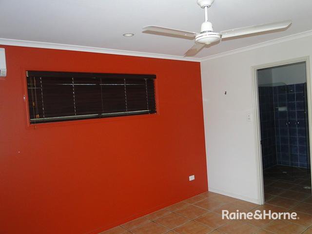 Photo - 112 Flora Drive, Beecher QLD 4680 - Image 14