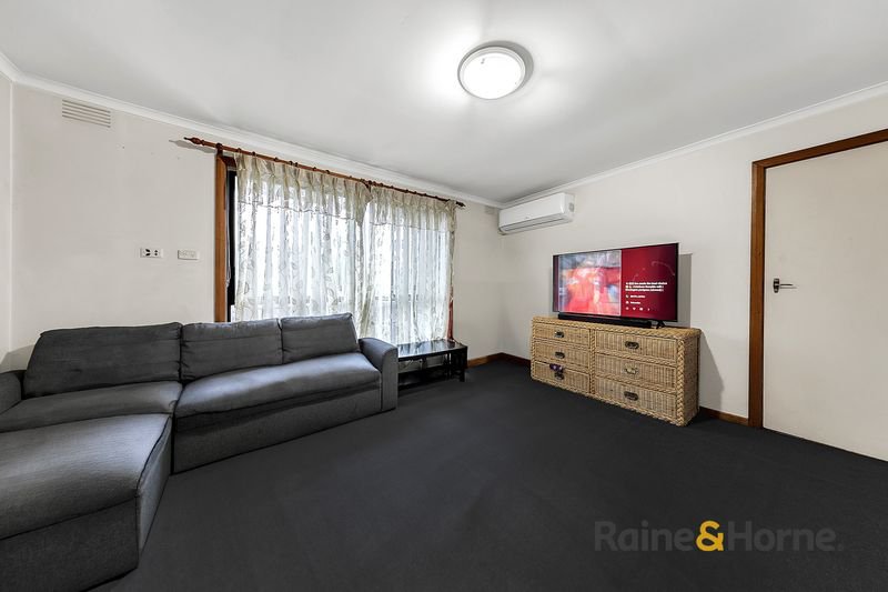 Photo - 1/12 George Street, Glenroy VIC 3046 - Image 9