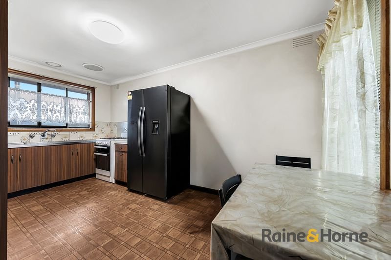 Photo - 1/12 George Street, Glenroy VIC 3046 - Image 12