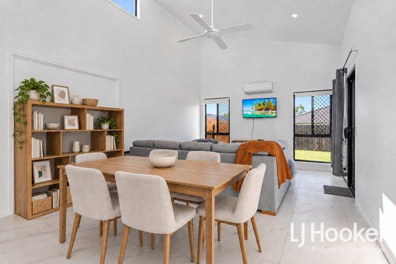Photo - 1/12 Granite Street, Yarrabilba QLD 4207 - Image 1