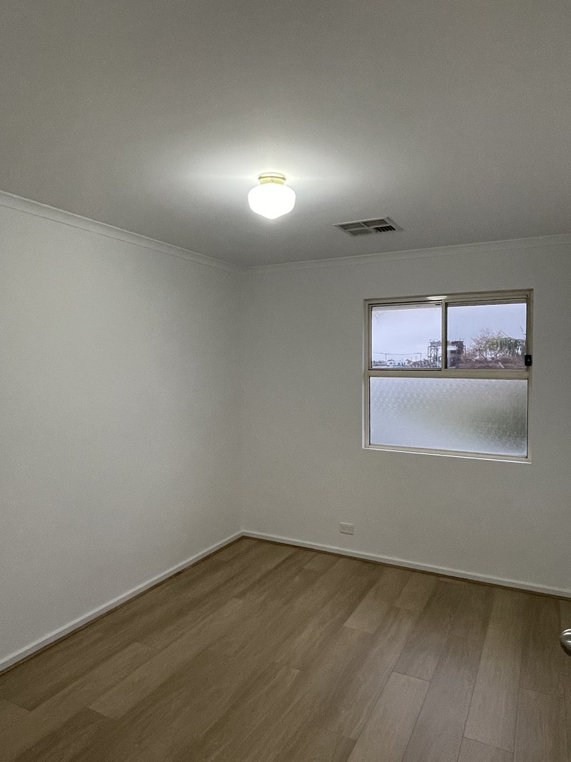 Photo - 1/12 Hagen Avenue, Port Adelaide SA 5015 - Image 6