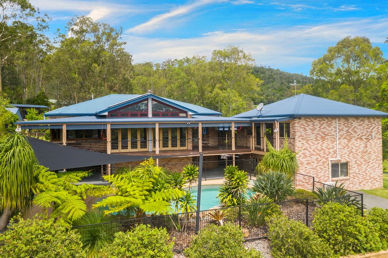 112 Halls Road, Luscombe QLD 4207