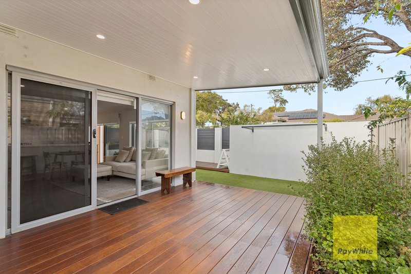 Photo - 1/12 Heath Road, Kalamunda WA 6076 - Image 1