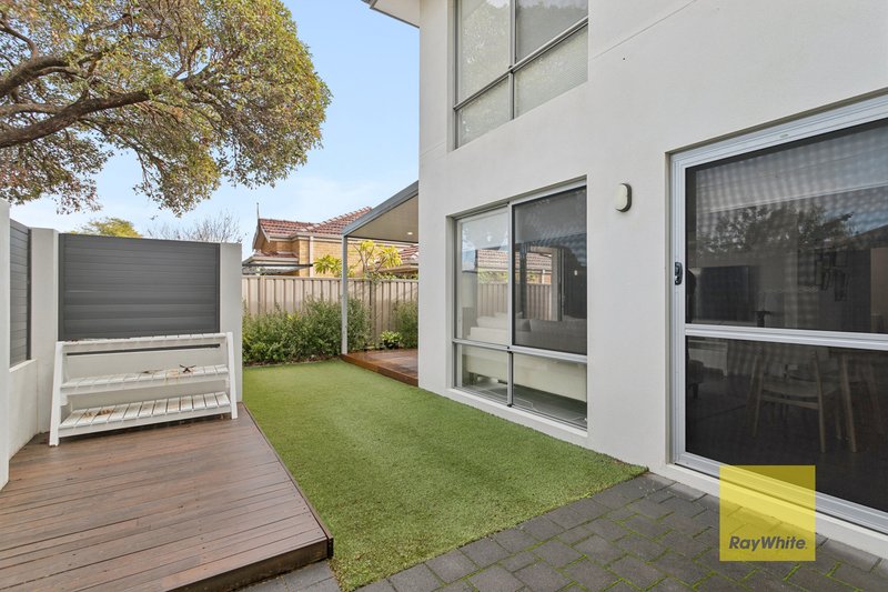 Photo - 1/12 Heath Road, Kalamunda WA 6076 - Image 20